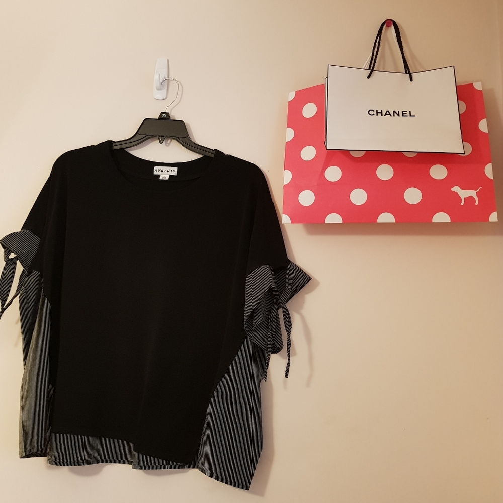*NWOT* Not Basic Black and White Blouse 3x